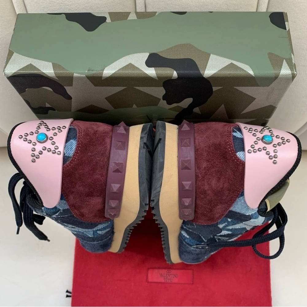 Authentic Valentino Blue Denim Patchwork Star Rockstud Sneakers Size 41 - Picture 5 of 11